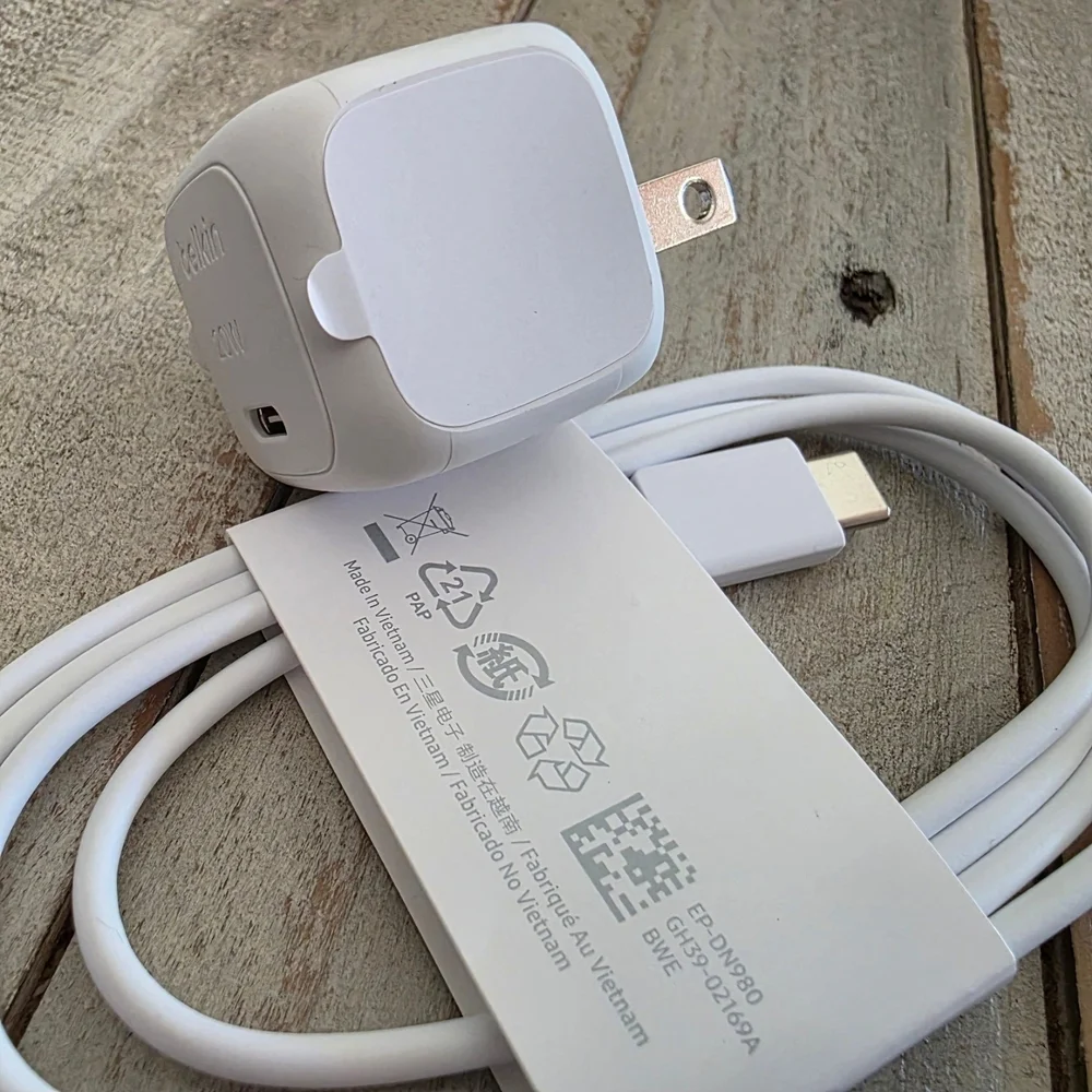 Belkin USB-C 20W Compact Wall Charger + Samsung USB-C to USB-C Charging Cable